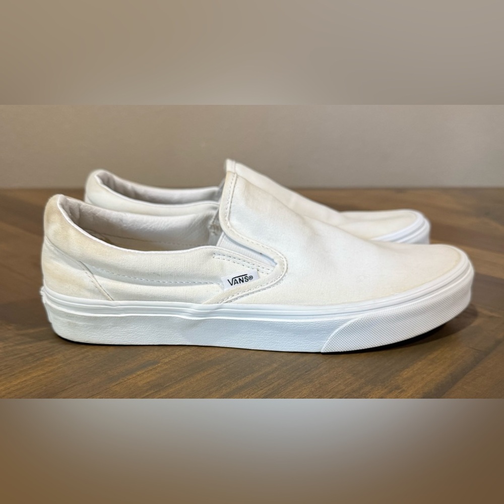 Vans Shoes Womens 9.5/Mens 8 Classic True White Canvas Slip On Sneakers - Picture 4 of 10
